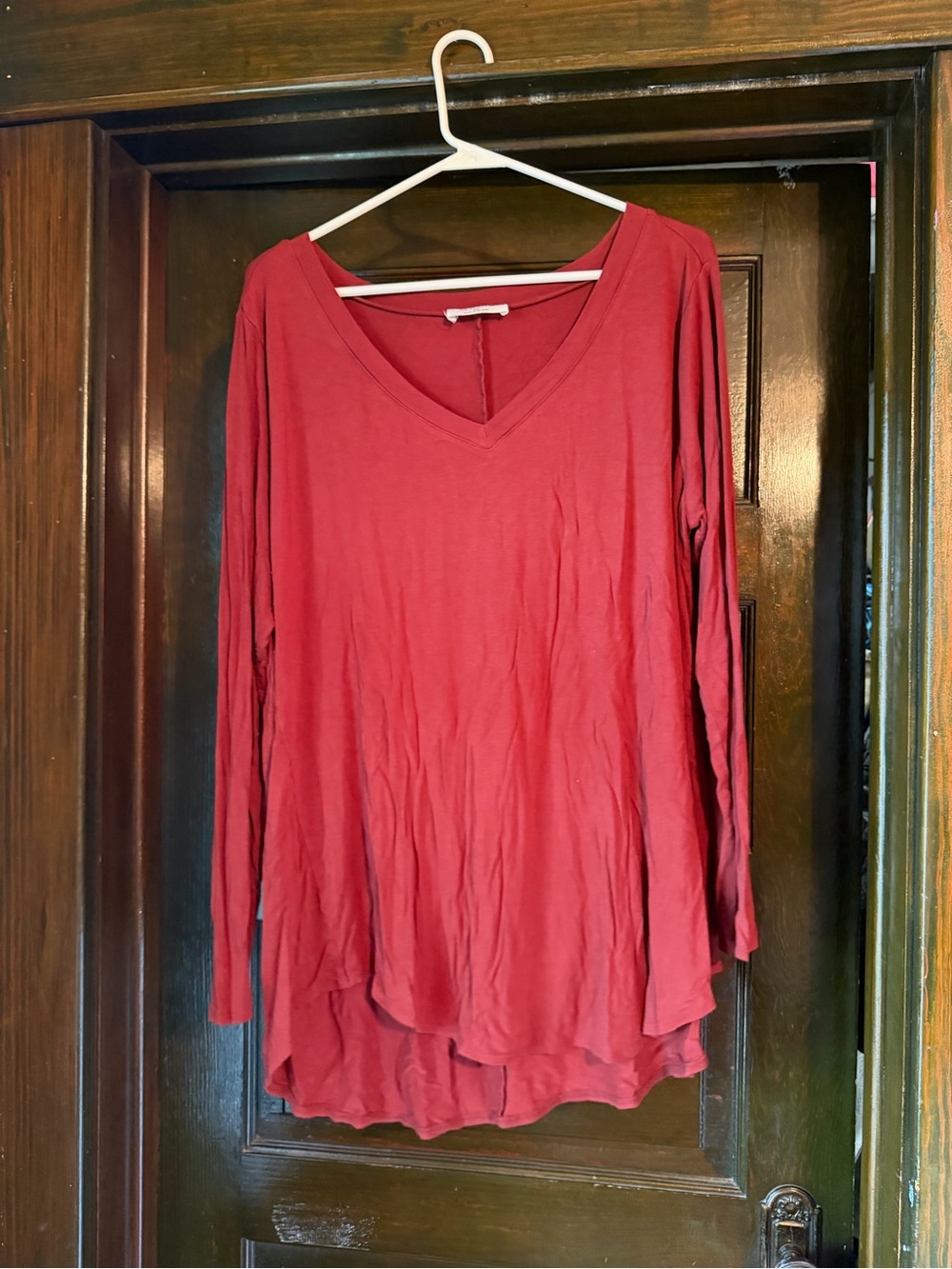 Zenana Outfitters V-Neck Long Sleeve Tunic Top - Rust color
